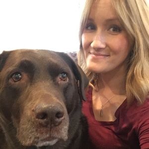 Meet your Posher, Angela